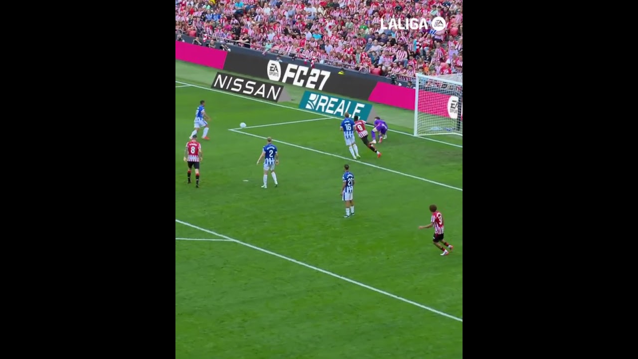 🧤 Nuestro guardián. #AthleticAlavés I #LALIGAHighlights