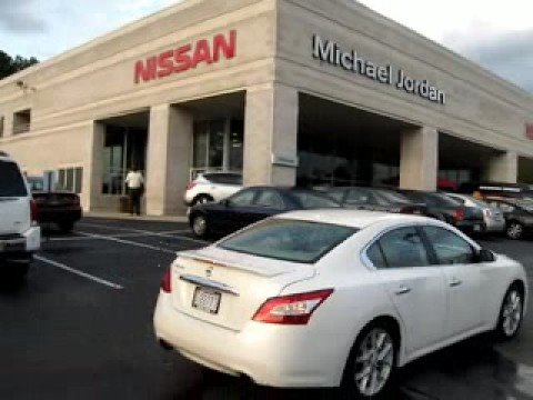 2009 Nissan Maxima - K97.5's Brian Dawson