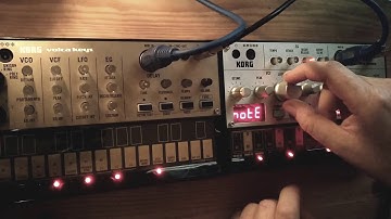 Korg Volca Bass and Keys - Jam Session #8 Glassworks Opening (Philip Glass)