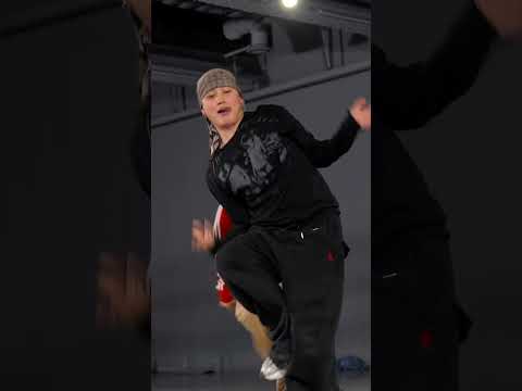 Look at👀✨ @<strong>kamel</strong> 's move! Amazing!🤩