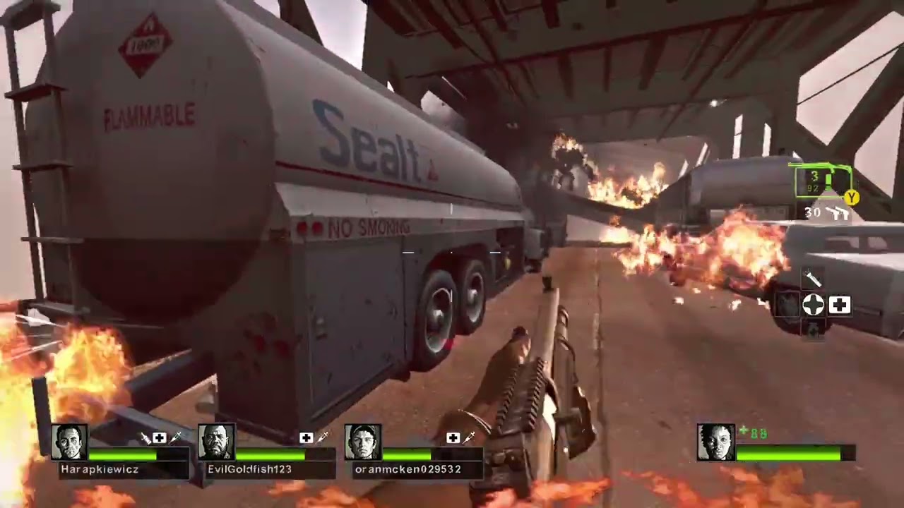 L4d2vs easy tank kill on the bridge