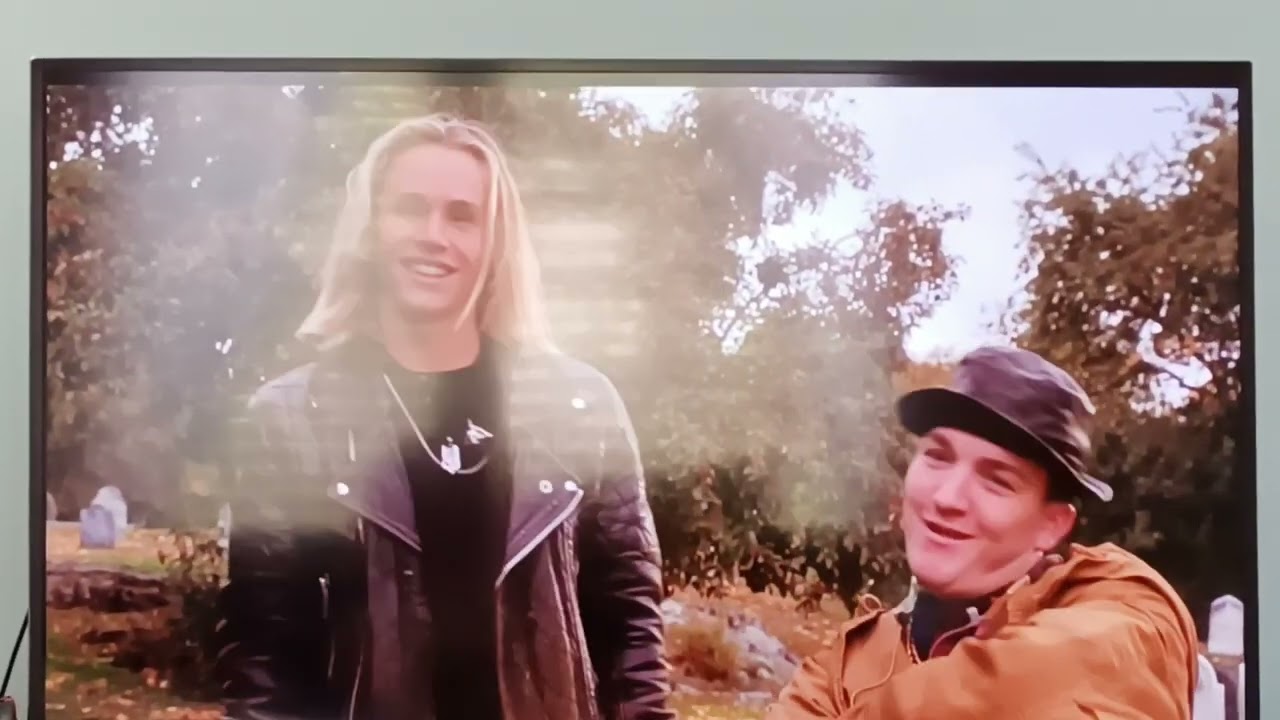 Hocus Pocus- Enter Jay and Ernie "Ice"