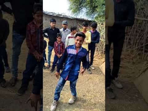 Uper kach ko banglo niche Pan ki dukan
