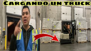 cargando un truck paso apaso y como funcionan las palancas de un forklift