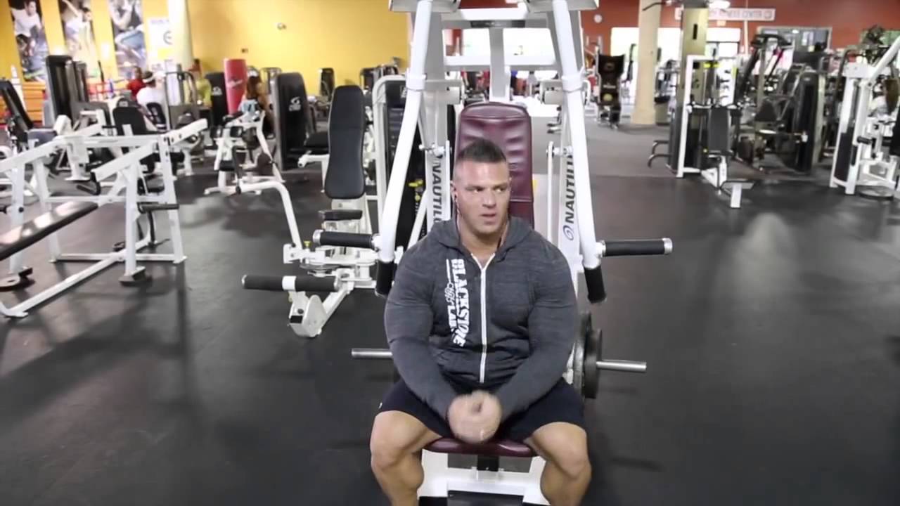 PJ Braun Trains Chest