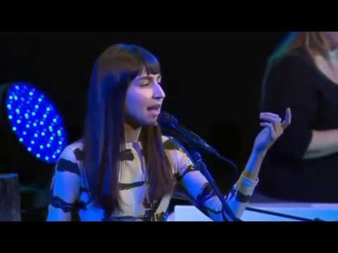 Laleh -  Chiquitita (LIVE ABBA Cover)