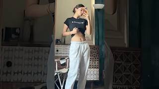 Anushka Sen viral hot video. #love #song #arijitsingh #pubgmobile #mobilegamelive