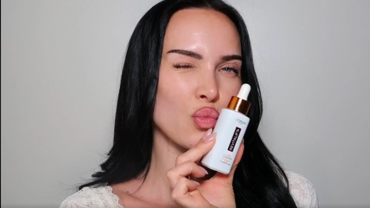 How to Use Vitamin C Serum and What to Pair It With
