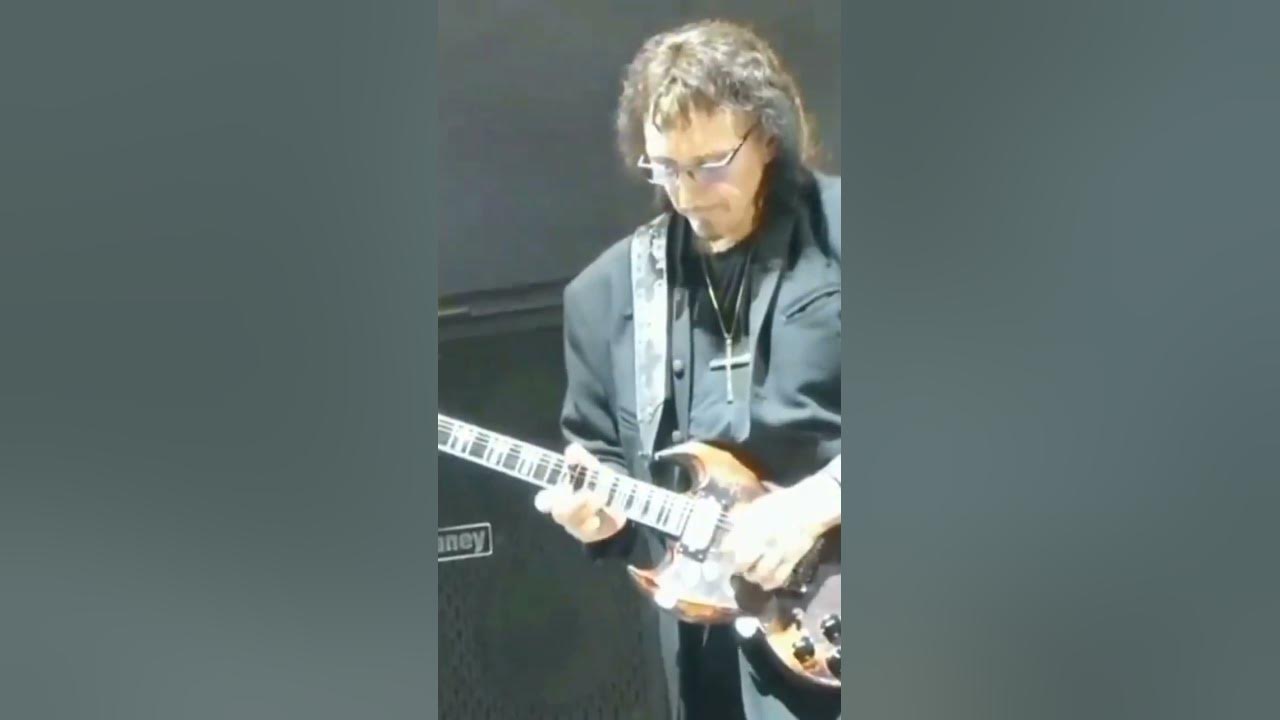 Tony Iommi - Paranoid Solo #tonyiommi #blacksabbath #heavymetal #metalguitar #doommetal #shorts #fy