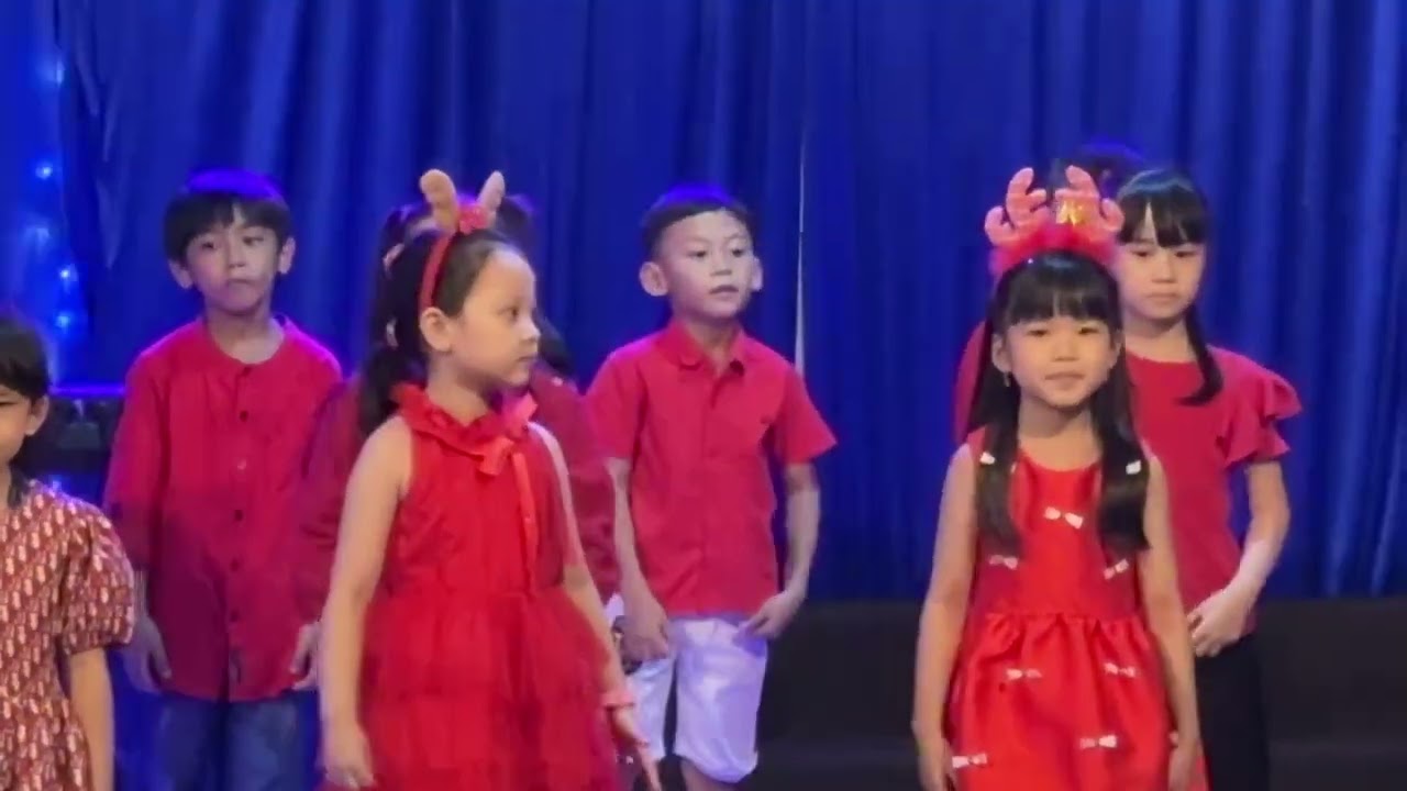 Murid Kelas 1 Acara Natal 2023