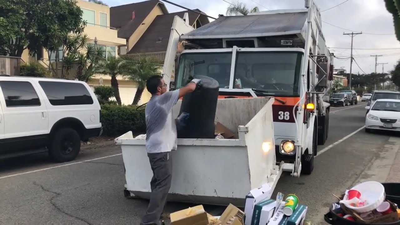 EDCO's Fastest Garbage Man - Recycle Part 3