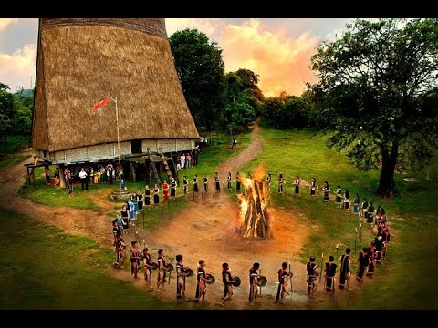 Video Âm nhạc lớp 4 - Học hát bài Bạn ơi Lắng nghe - YouTube