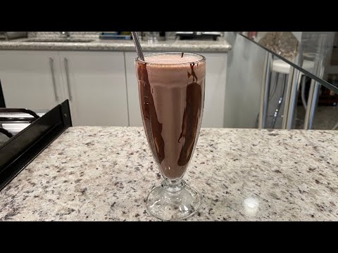 Milk Shake de Chocolate | Delícias da Eleni