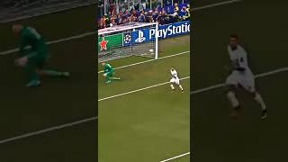 Kara Gergedan Seri̇si̇ Ronaldo