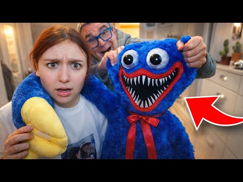 UN HUGGY WUGGY GÉANT VIENT CHEZ NOUS ! - PINK LILY