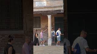Italy, Venezia Streetwalking Венеция уличные музыканты #sayohat #travel #walking #europe #italy #day