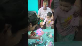 cake khane m buzy hai😂#cake #anniversary #cutebaby #viral #funny