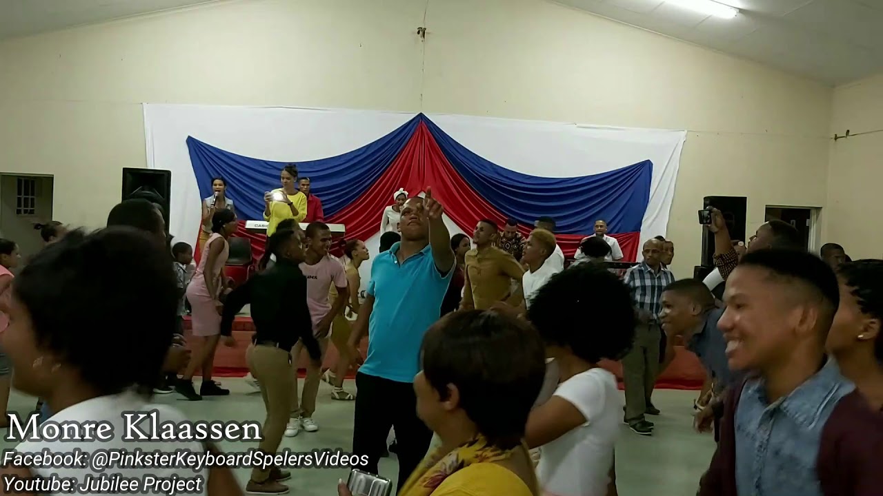 PPK CALVINIA SANGAAND - 38 jaar le die man langs die bad