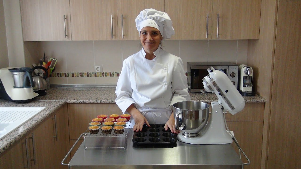 Curso de Cupcakes 🧁 Definitivo : CUPCAKES de VAINILLA (Masa) / La Cocina de Inma López