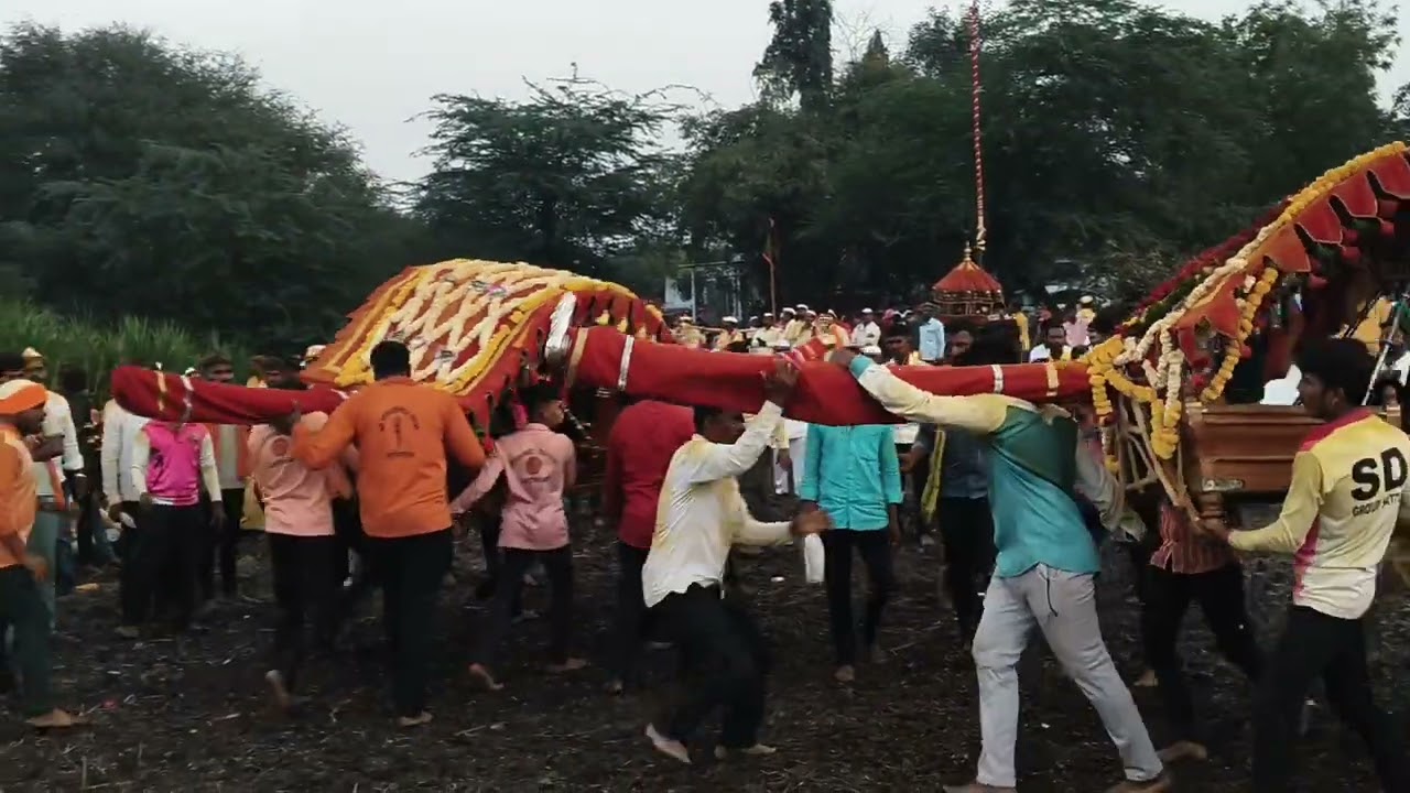 देवाच्या दरबारात त्या नेत्याचा तो अहंकार, तो मोठेपणा आणि तो रुबाब एका क्षणात धुळीला मिळाला.