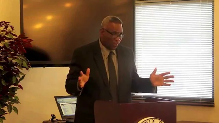 Woodrow Lowe Addresses Phenix City Board of Educat...