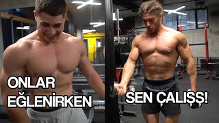 Testo Taylan Onlar Eğleni̇rken Sen Çaliş Motivasyon Edit