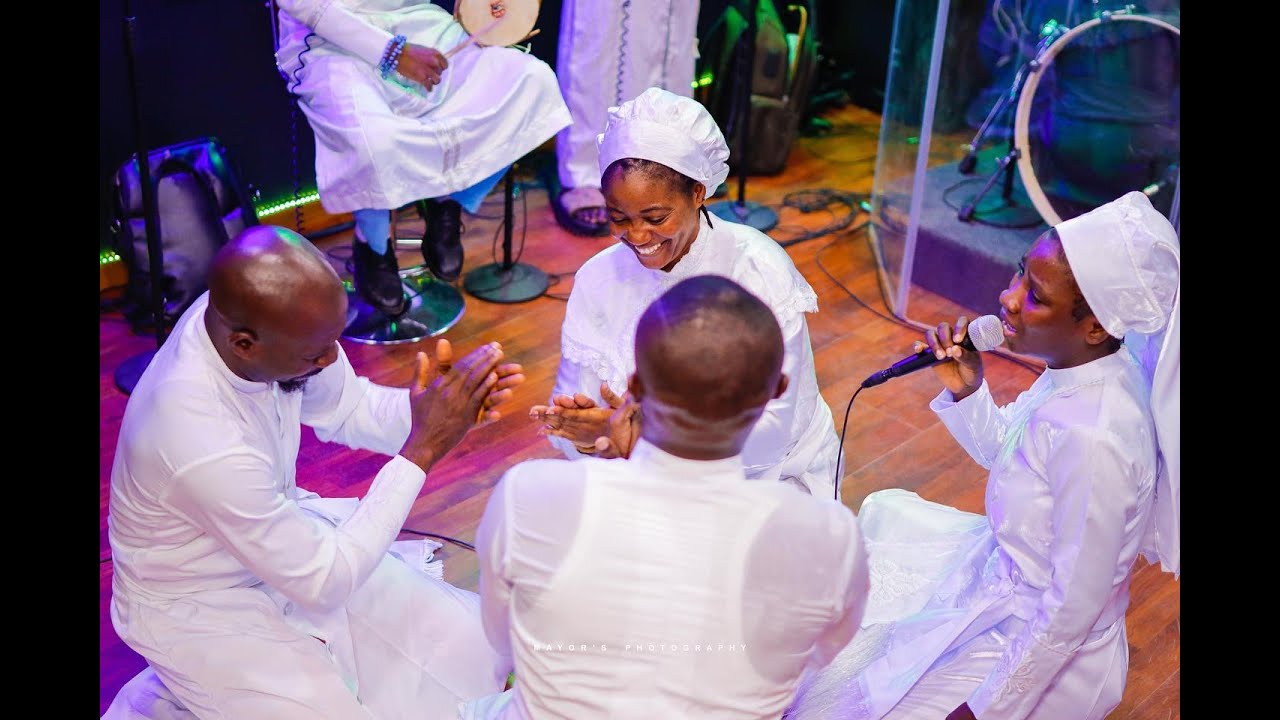 Orin Isoji ati Ede Emi Ijinle By Toyin Dabri, Eriwande and others