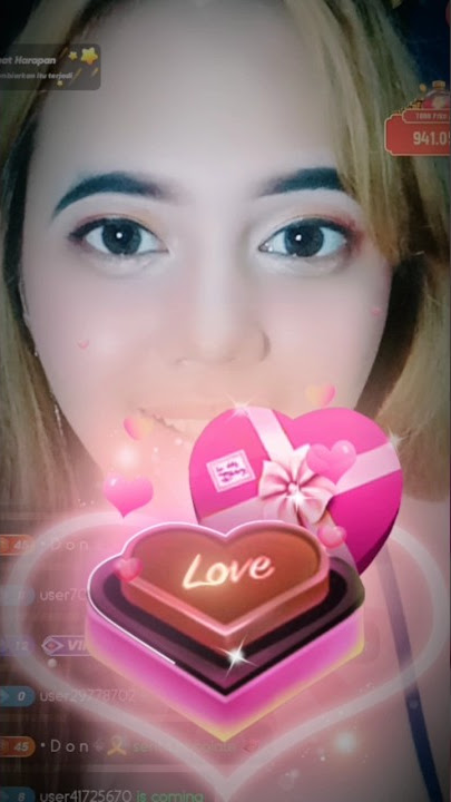 Hi! aku live streaming di Dream Live. kamu mau tahu id ku? DM ke Instagram @danillaraline yaa!
