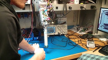 [FlexSEA 0.1] Demonstrating an impedance controller (08/2014)