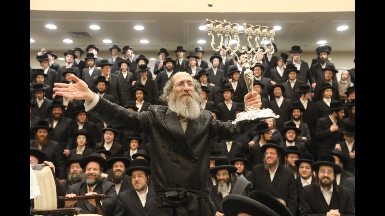 מסיבת חנוכה עם הרב אלימלך בידרמן