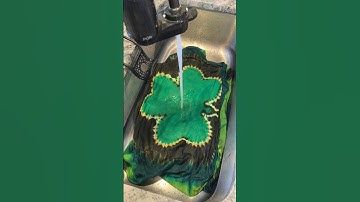St Patricks Day Tie dye! #tiedyetutorial