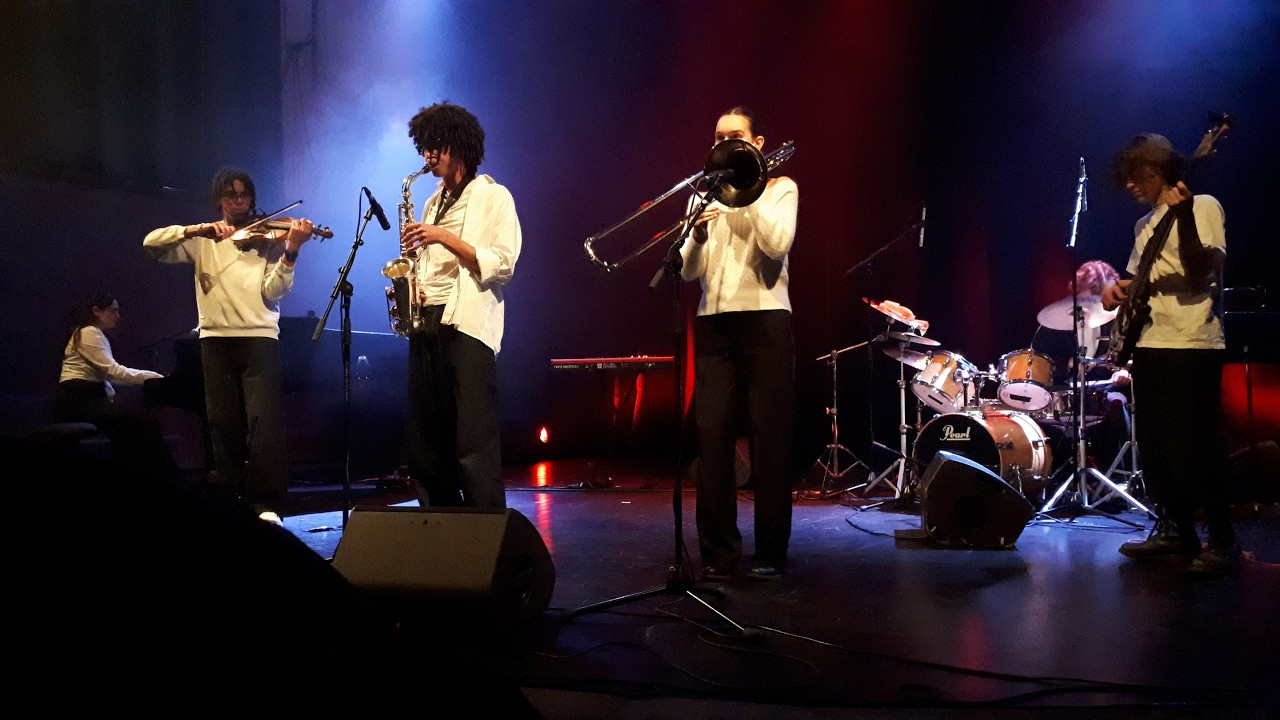 Lil' Finger - 515 Reasons