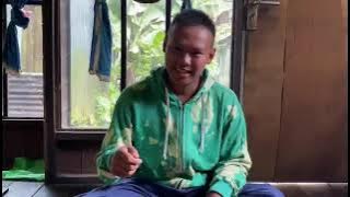 Menirukan suara mesin kendaraan motor 2 silinder & 4 silinder