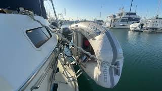34' Tollycraft Sundeck - 1987 Outside Tour $47,900 CDN