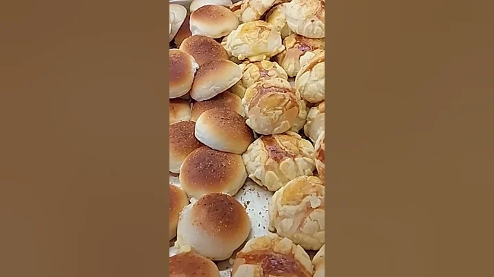 fresh from the oven mini buns