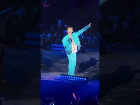 B.I @mikfestival - illa illa & Endless Summer