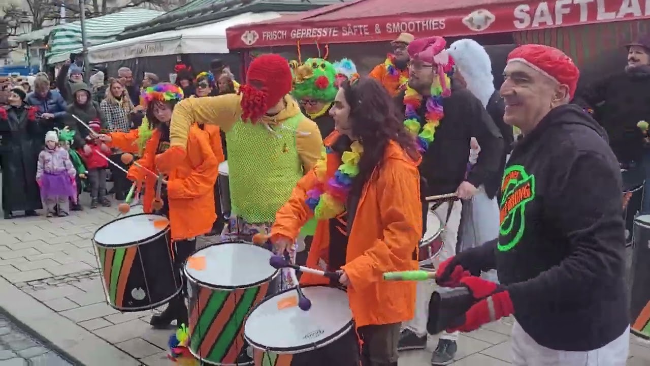 Faschingsdienstag 17.02.2026 Ruhestörung Trommelmusik  - Viktualienmarkt, München