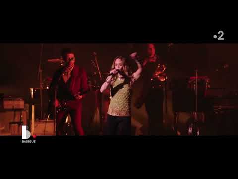 Vanessa Paradis En Concert Partie 1522 : La Seine