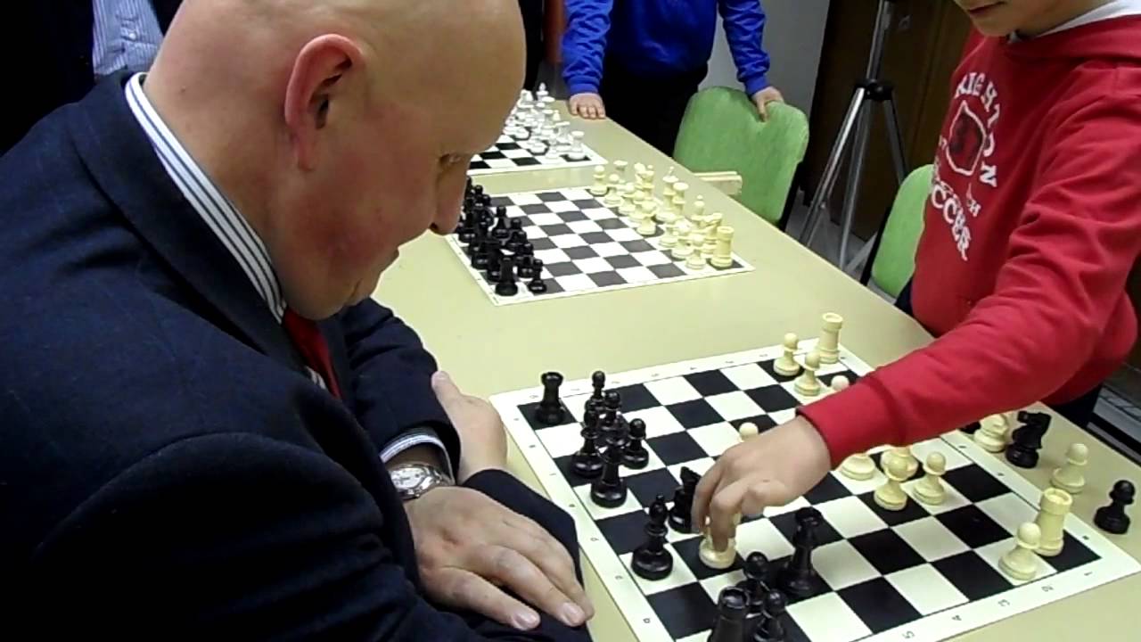 Leontxo Garcia escucha a Alejandro Mateos