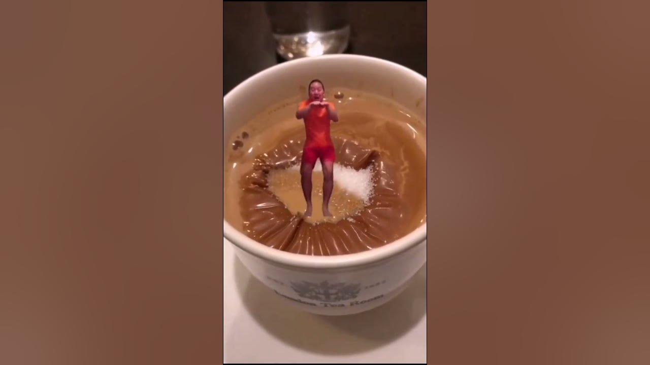 смешной китаец упал 😂😂😂 - YouTube