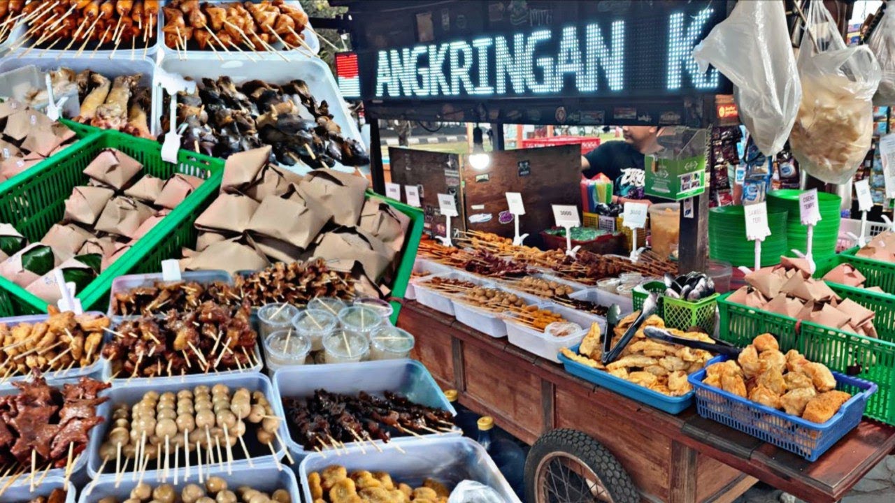 Gokil !! Angkringan Jogja Memang Bikin Rindu !! Angkringan Modern Dengan Menu Klasik Murah Meriah