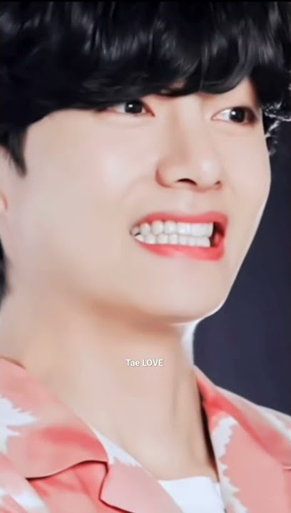 Aankhon ko Teri Aadat hai ❤😊 Kim Taehyung New whatsapp status 💜 #shorts #btsv #bts