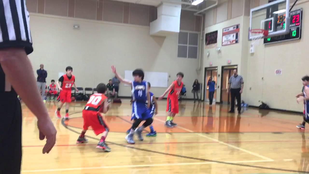 Evanston Vs Lake Forest 5th Grade Feeder Dylan Hits A Late 3