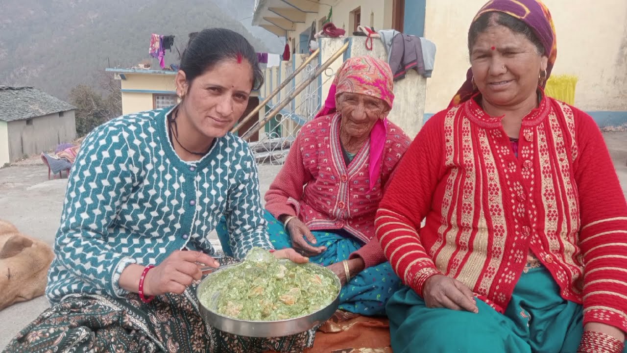 आज गई मैं अपने गाँव// pahadi vlog //Vinita Chauhan 🙏🙏