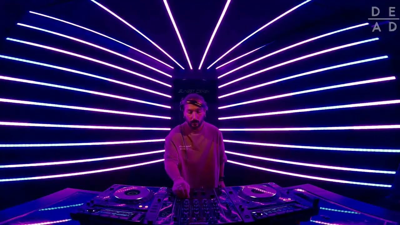 January 2022 mix by Deadline Radio special guest Sunset Derek