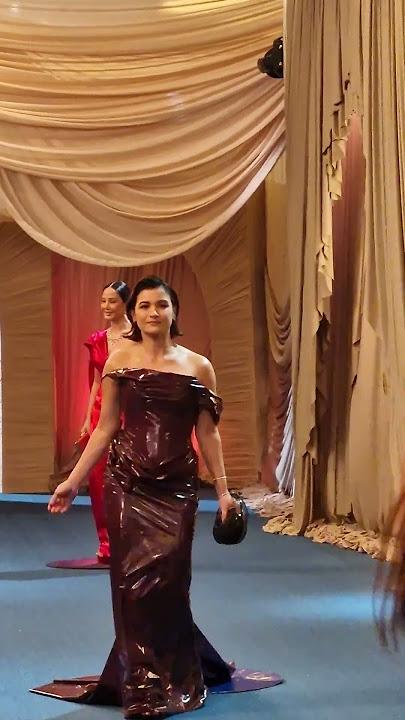 CAMILLE PRATS AND KATRINA HALILI DAZZLE ON THE BLUE CARPET | GMA Gala 2025
