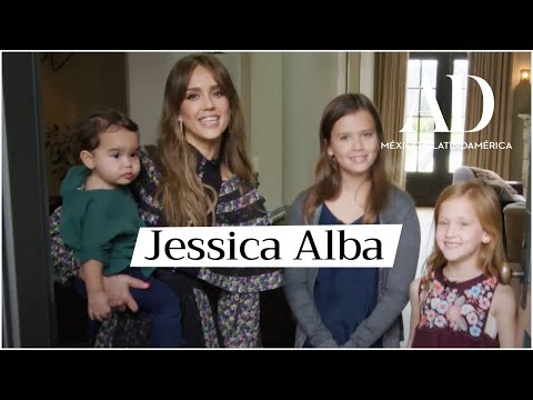 Video: Jessica Alba Be Makiažo Dalijosi Kiekvienos Nakties Grožio Rutina