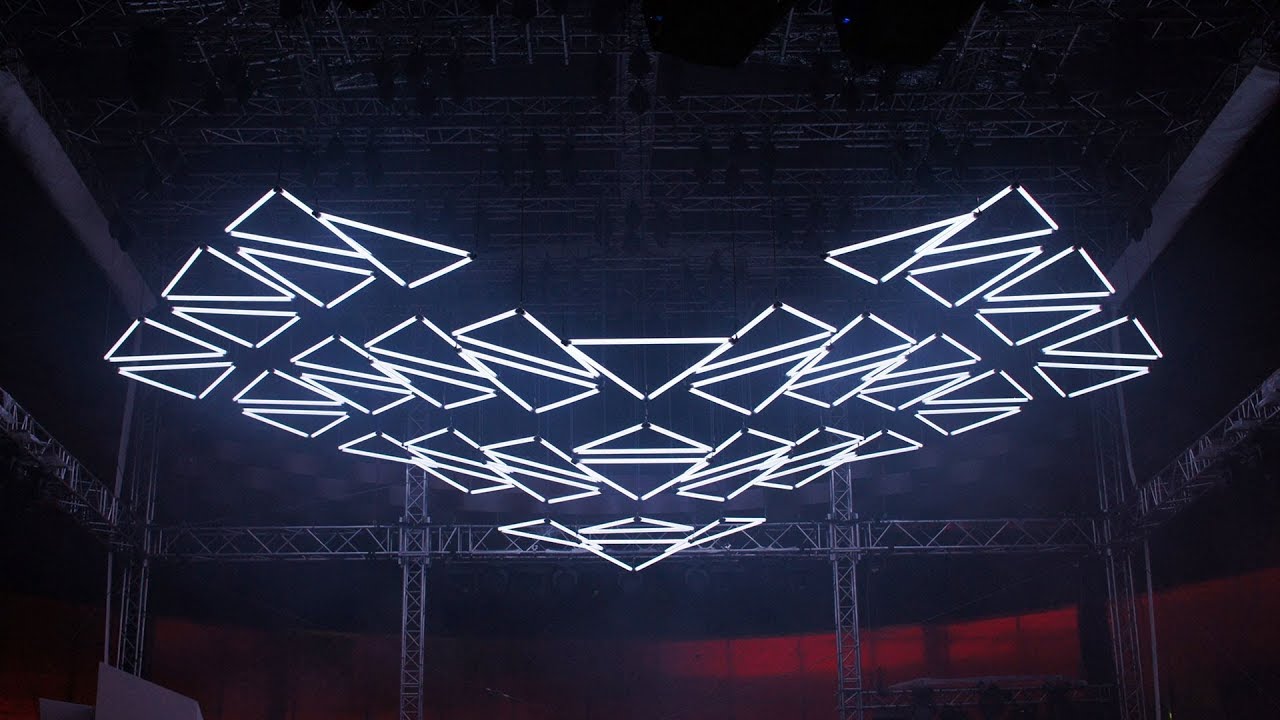 KINETIC LIGHTS - GRID - live performance by Christopher Bauder and Robert Henke in Basel