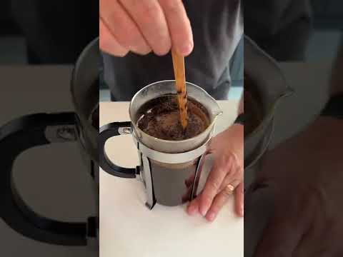 Video: Je plunžrová káva lepší než instantní?