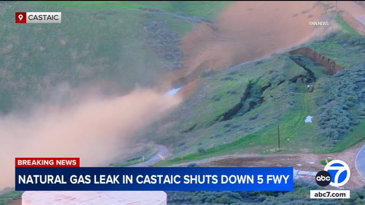 Major natural gas leak shuts down all lanes of 5 Freeway in Castaic